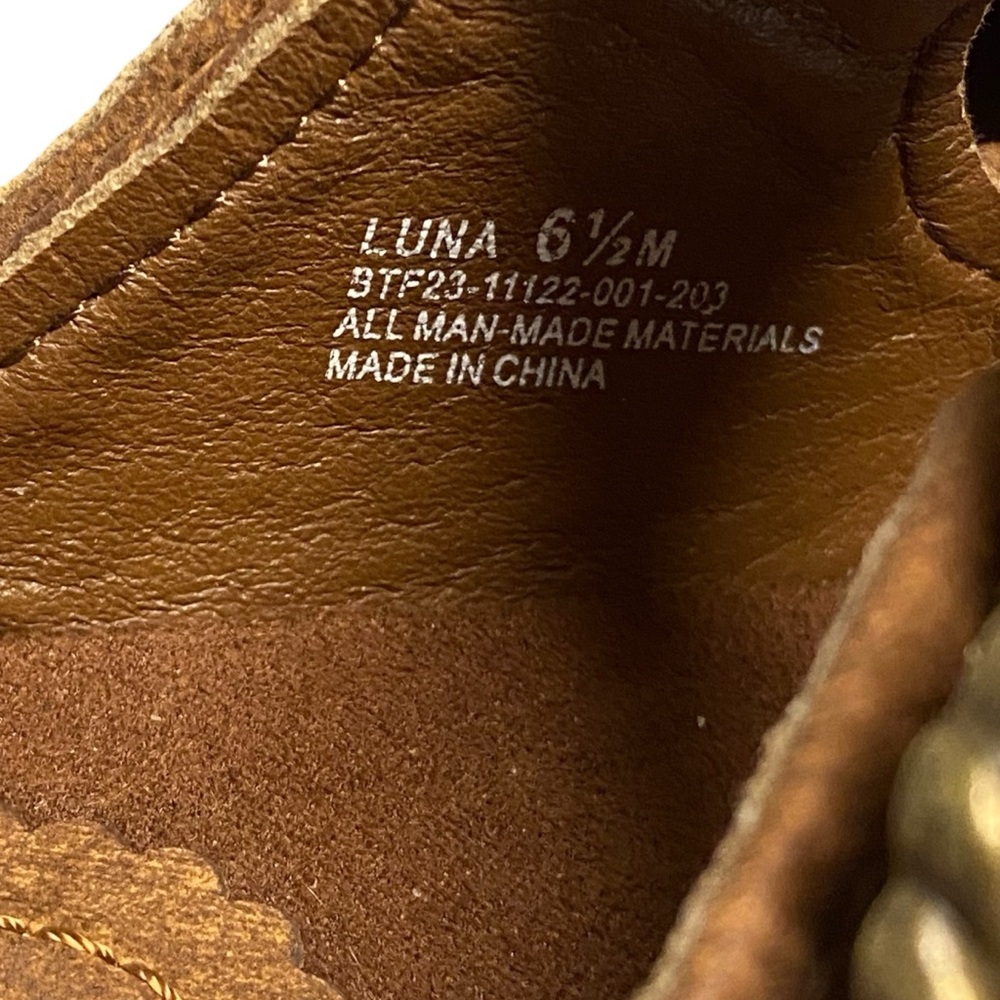 BareTraps Luna Brown Mule Size 6.5 Wedge Heel with Twisted Buckle Detail - Picture 10 of 10